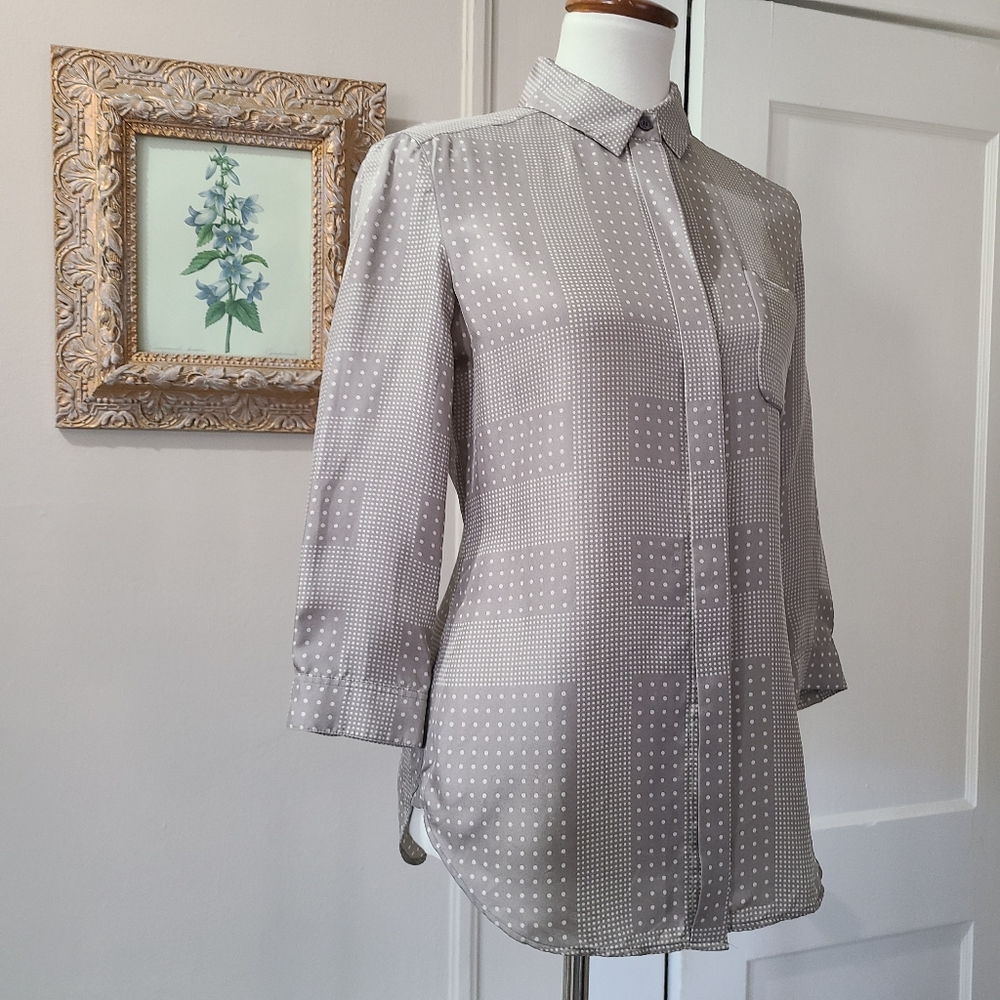 Burberry 100% silk shirt 4 taupe gray